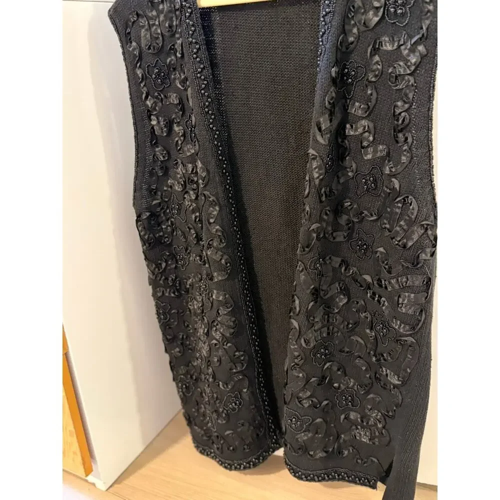 Vintage Fitting Image Black‎ Beaded Ribbon Vest Embroidered Vest Size 18/20 ✨